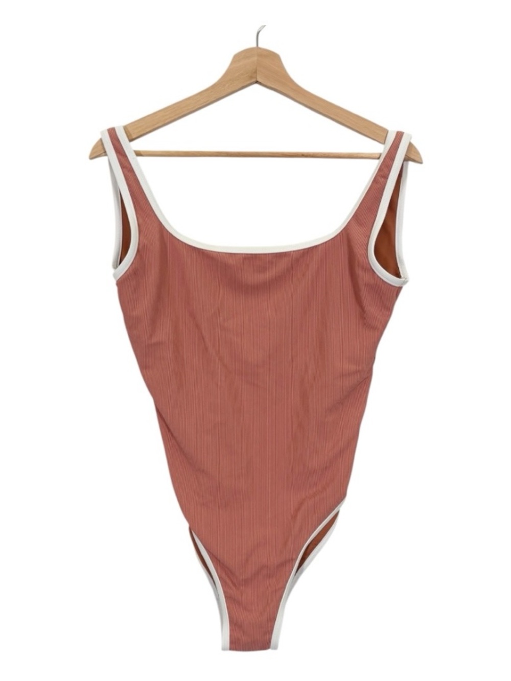 LainSnow Ocean Isle Ribbed One Piece Swimsuit Size‎ Medium